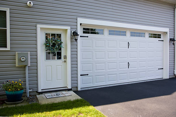 24/7 Emergency Garage Door Panel Replacement experts in Custer County County, CO